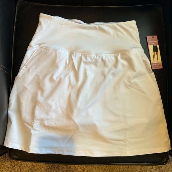 Collette Love Pants - New NWT COLLETTE LOVE ATHLETIC SHORT SIZE S/P HIGH WAISTED